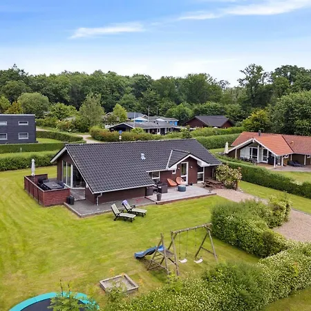 Semesterbostad Telli - 350m From The Sea By Interhome *
